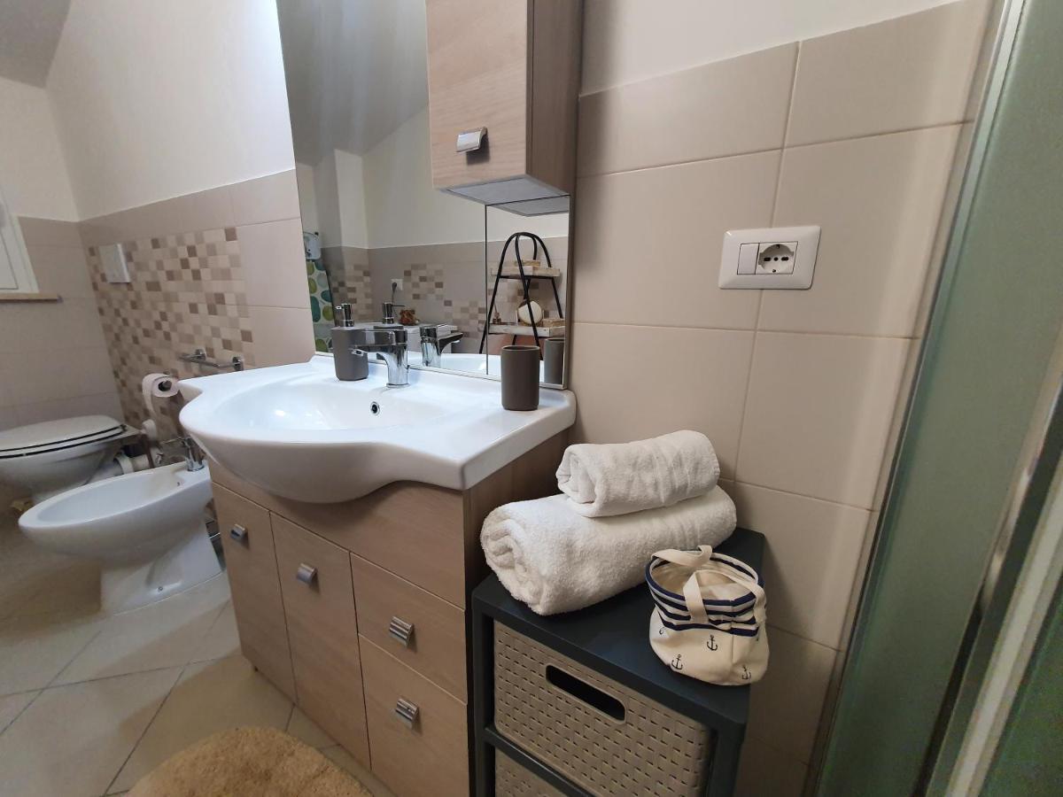 אלבה אדריאטיקה Bella Alba Apartment On The Beach מראה חיצוני תמונה