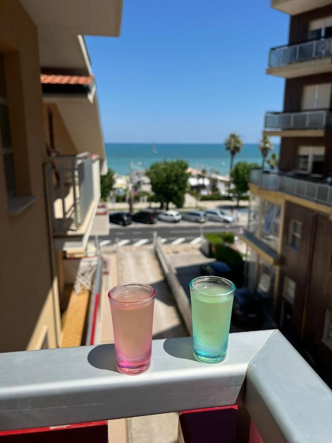 אלבה אדריאטיקה Bella Alba Apartment On The Beach מראה חיצוני תמונה